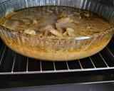 Foto del paso 11 de la receta: Solomillo en salsa con champiñones, puré de patata y compota de pera