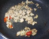 รูปขั้นตอนการทำที่ 1 ของ ผัดคะน้าอกไก่