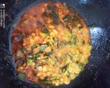 ग्रीन कांदा व करंदी फ्राय (green onion karandi fry recipe in marathi) रेसिपी स्टेप 5 फोटो 