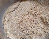 A picture of step 1 of Quinoa pulao.