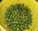 A picture of step 1 of Gajar Aloo Matar.