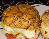 Foto del paso 2 de la receta: Sándwich de bagels 🥯