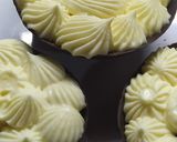 Foto del paso 4 de la receta: Huevos de Pascua Rellenos con Ganache de Chocolate Blanco