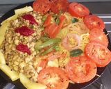 A picture of step 5 of Maggi Vermicelli Sprouts Tawa Veg Sizzler.