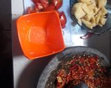 Foto langkah ke 4 dari resep Ikan patin kuah asam pedas.