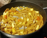 Foto del paso 2 de la receta: Pasta integral a la marinera