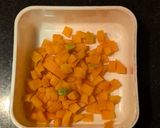 A picture of step 7 of Dill and carrot soup with fennel oil dressing.