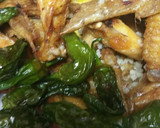 Foto del paso 1 de la receta: Alitas de pollo con pimientos