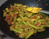 A picture of step 5 of Kundru Bharta.