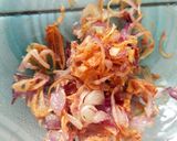 Foto langkah ke 1 dari resep Sambal embe khas bali.