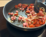 Foto del paso 2 de la receta: Garbanzos fritos con chorizo