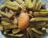 صورة لخطوة 2 من وصفة المرقه باللحم والخرشوف