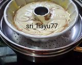 Foto langkah ke 8 dari resep Bolu Susu Marmer Kukus.