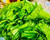Foto del paso 2 de la receta: EMPANADA XXL DE 🥬ACELGA🥬, 🥦COLIFLOR🥦 Y 🧅CEBOLLA🧅CARAMELIZADA CON 🧀🧀QUESO 🧀 🧀