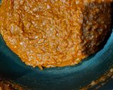 A picture of step 4 of Ratlami bhaji pav (street style).