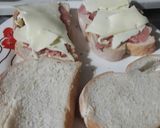 Foto del paso 2 de la receta: Sanduche de jamón y queso mozzarella crocante