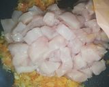 Foto del paso 2 de la receta: Pechuga de pollo salteada como acompañamiento