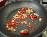 Foto langkah ke 3 dari resep Tumis toge campur tahu.