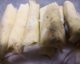 A picture of step 2 of Special recipe of spring noodles Roll.