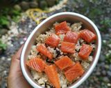 Foto langkah ke 1 dari resep Nasi Salmon Mentai.