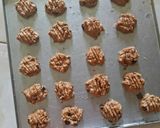 Foto langkah ke 5 dari resep Choco chip cookies with palm sugar ala good time 🍪.