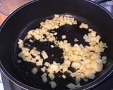 Une image de l'étape 7 de Chou Kale sauté au jus de cerf, ail et oignon.