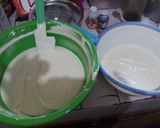 Foto langkah ke 4 dari resep Bolu zebra putih telur pandan coklat (W#36).