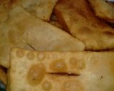 Foto del paso 1 de la receta: Tortas fritas con harina y maizena