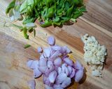 Foto langkah ke 1 dari resep Nasi Goreng Kimchi.
