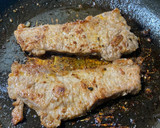 Foto del paso 4 de la receta: Filete 🥩 de res corte fino New York 🗽