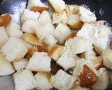 A picture of step 2 of Masala pav.