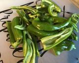 Une image de l'étape 1 de Bœuf épicé aux poivrons verts et tomates.
