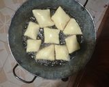 A picture of step 6 of Mandazis.