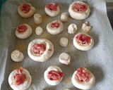 Foto del paso 2 de la receta: Champiñones rellenos de jamón y queso