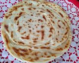 A picture of step 5 of Lacha Paratha.