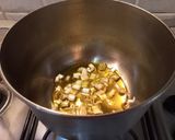 Foto del passaggio 1 della ricetta Vellutata di cavolfiore con bacon