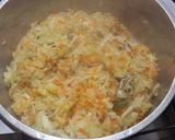 Foto del paso 1 de la receta: Tortilla de repollo y zanahorias al horno