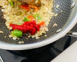 A picture of step 6 of Aubergine and Paneer Shaak.