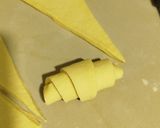 Foto del paso 8 de la receta: Bizcochos croissant 🥐