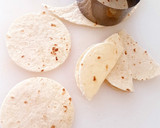 Foto del paso 1 de la receta: Tacos miniaturas de camarones