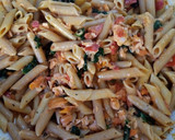 Foto del paso 7 de la receta: Pasta con salmón noruego al vodka
