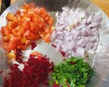 A picture of step 1 of Mayonnaise salsa vegetables dip.