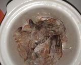 Foto langkah ke 1 dari resep Kaldu udang MPASI.