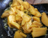 Foto del paso 2 de la receta: Salsa de mango al curry