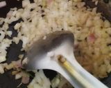A picture of step 2 of Mushrooms In Garlic Sauce🍄.