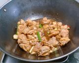 A picture of step 3 of Three Cup Chicken Thighs.