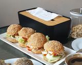 Foto langkah ke 7 dari resep 293. ROTI BURGER GANDUM TANPA TELUR.