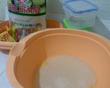 Foto langkah ke 1 dari resep Roti Goreng tanpa Ulen (dengan minyak).