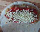 Foto del paso 3 de la receta: Quesadillas de patata bacon y Frankfurt