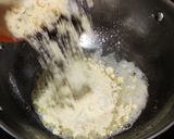 A picture of step 5 of Besan aur gond ke ladoo.